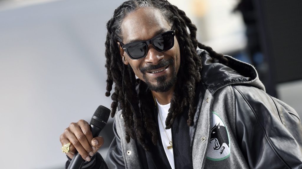 Snoop Dogg Facing Copyright Lawsuit For Posting Viral Video To 