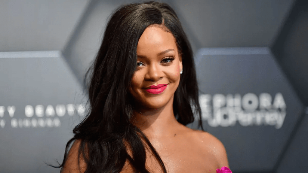 Rihanna Announces Fenty Skin Face Mask